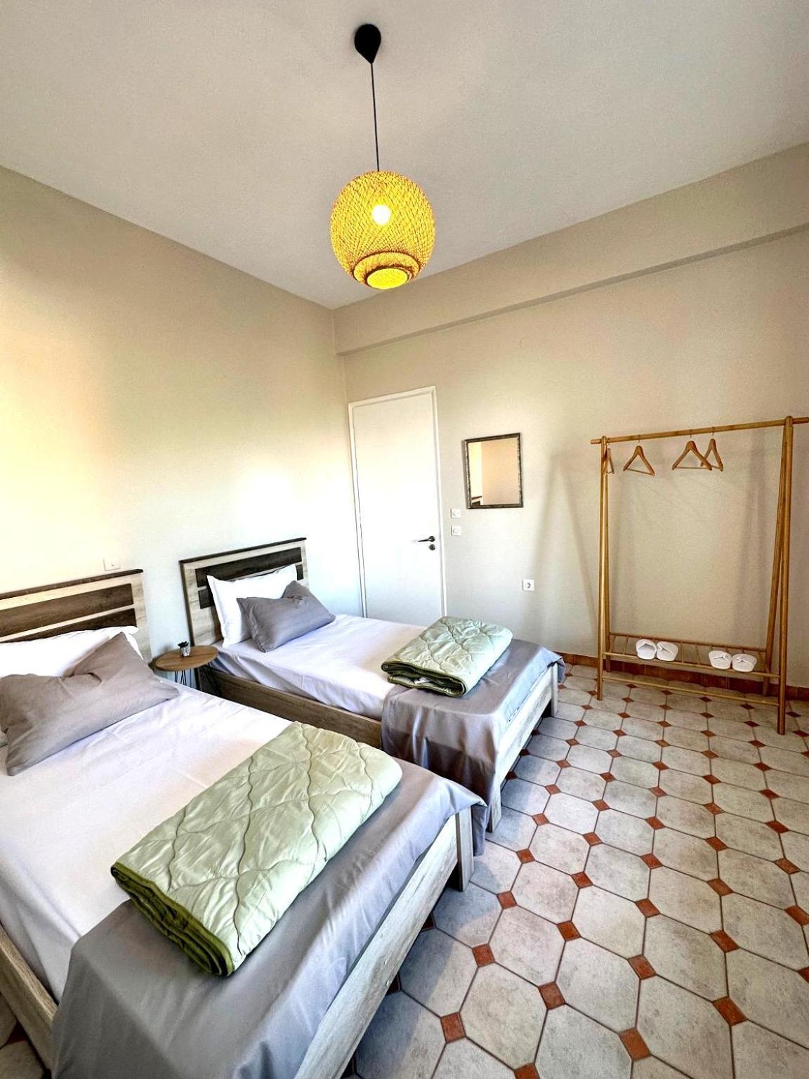 Appartement Olive Tree The Master Bed And Balcony Benitses (Corfu)